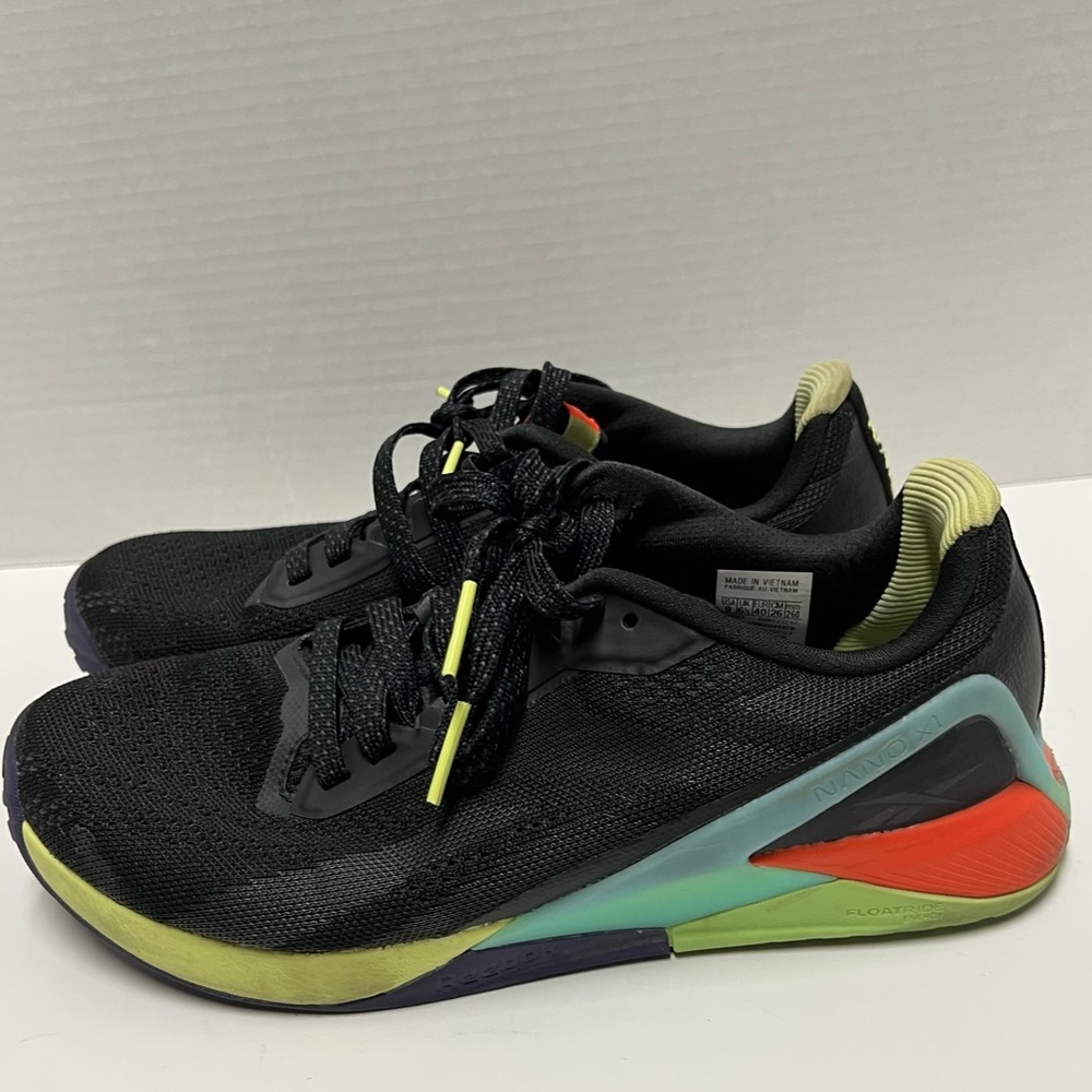 Reebok men’s nano X1 cross trainer sneaker size 9black digital glow
